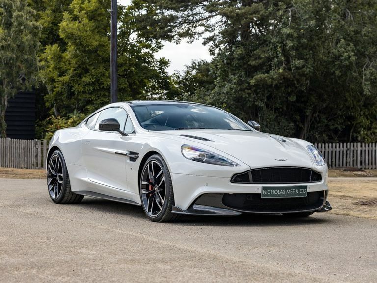 Aston Martin Vanquish S Silver #44
