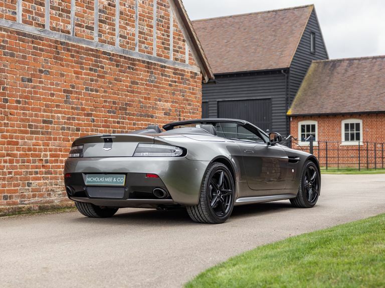 Aston Martin V8 Zf 8 Speed Silver #30