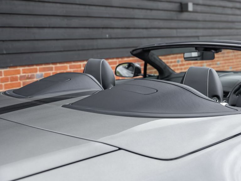 Aston Martin V8 Zf 8 Speed Silver #26