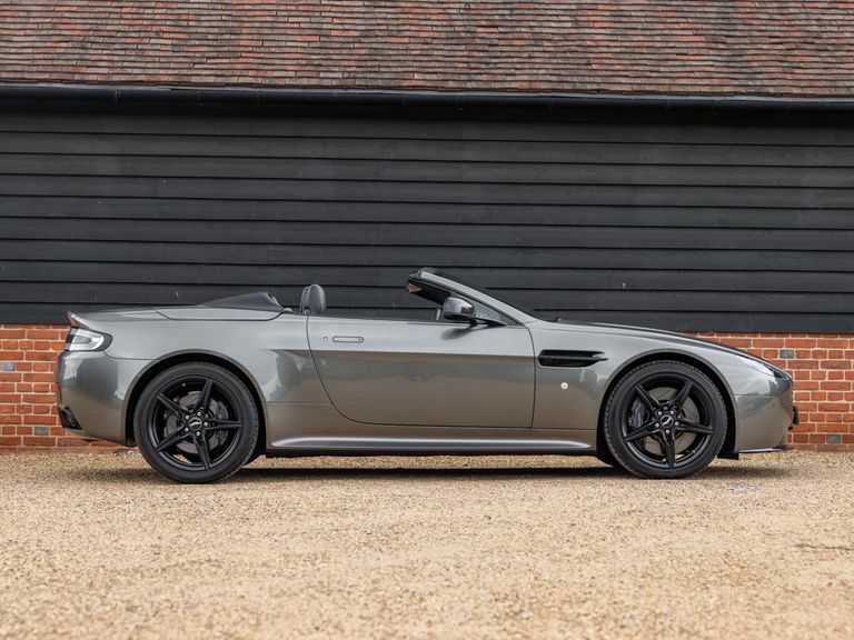 Aston Martin V8 Amr Roadster Silver #2
