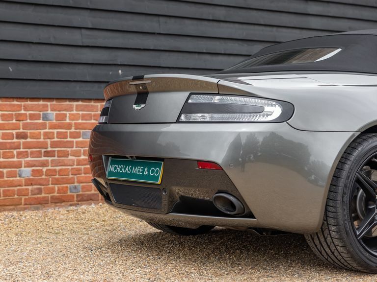Aston Martin V8 Zf 8 Speed Silver #31