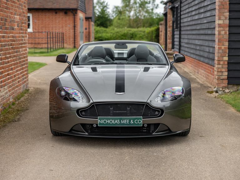Aston Martin V8 Zf 8 Speed Silver #11