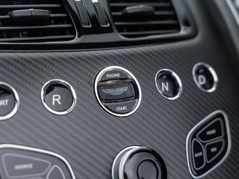 Aston Martin V8 Zf 8 Speed Silver #49