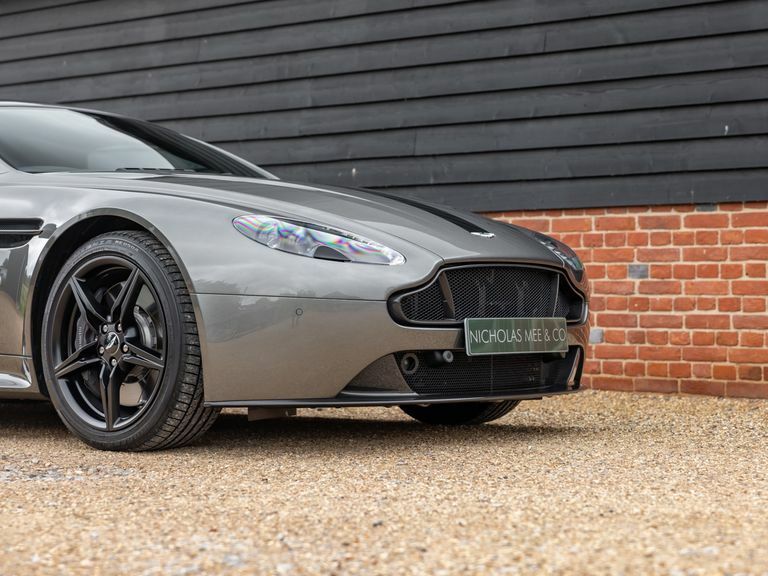 Aston Martin V8 Zf 8 Speed Silver #13