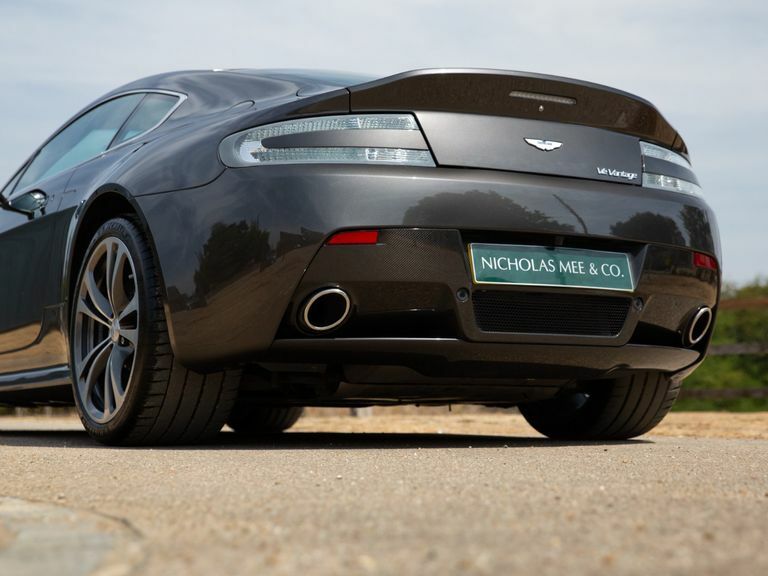 Aston Martin Vantage 6.0 V12 Euro 4 Blue #44