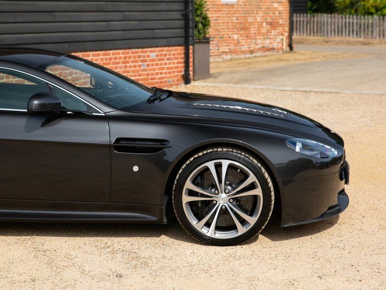 Aston Martin Vantage 6.0 V12 Euro 4 Blue #35