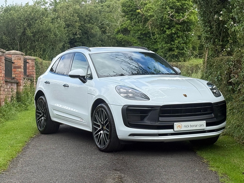 Porsche Macan T V6 Gts White
