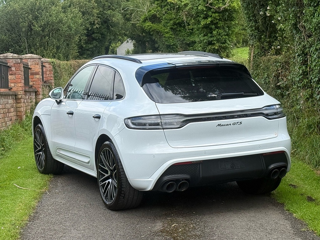 Porsche Macan T V6 Gts JSZ6463 White #3