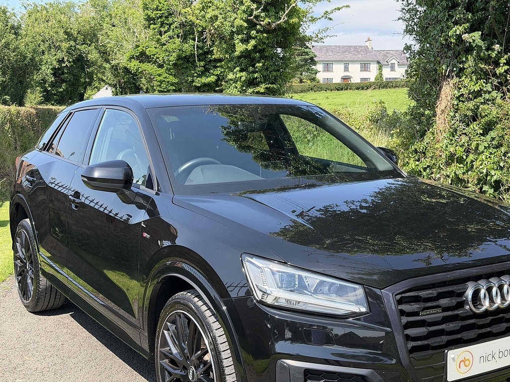 Audi Q2 Tfsi Black Edition UIG7456 Black #3