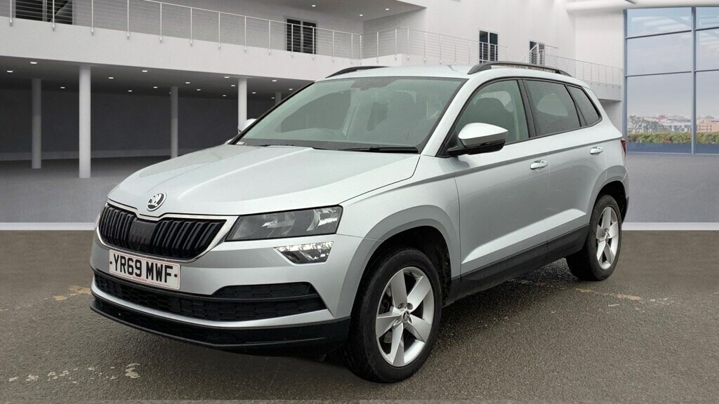 Skoda Karoq 1.6 Tdi Se YR69MWF Silver #2