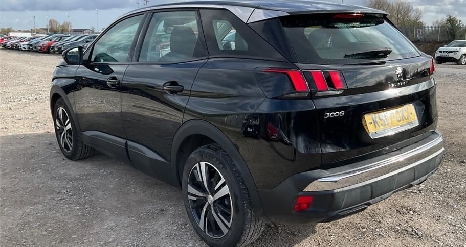 Peugeot 3008 1.6 Bluehdi 120 Active 8 Services Ulez M KS17GKX Black #2