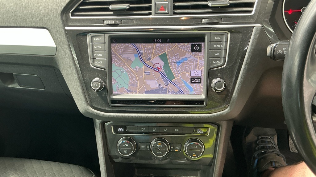 Volkswagen Tiguan 2.0 Tdi 150 Se Nav Ulez Dab Bluetooth Blue #3