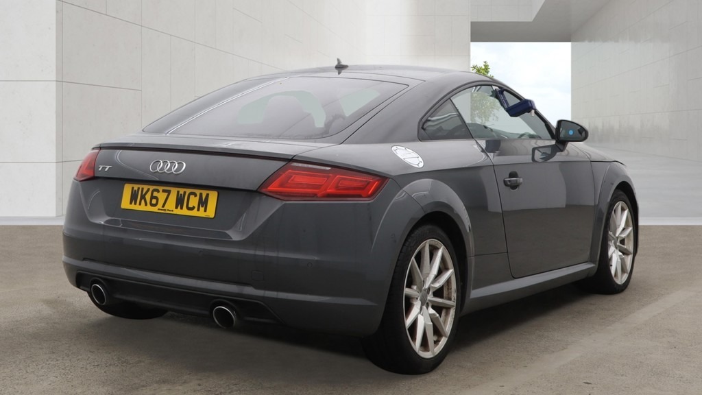Audi TT 2.0 Tdi Ultra Sport Grey #4