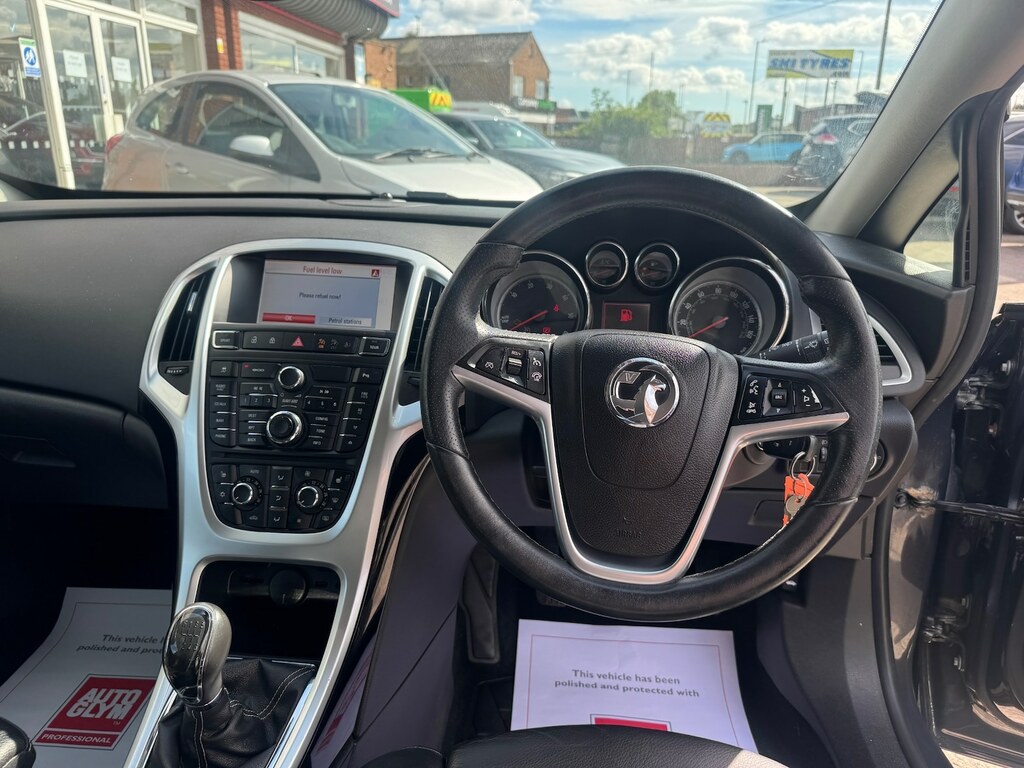 Vauxhall Astra GTC Gtc 1.4T Sport Euro 5 Ss Black #21