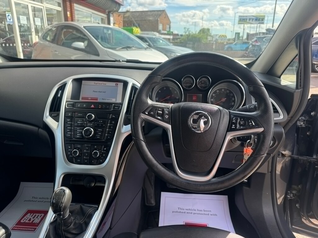 Vauxhall Astra GTC 2.0 Cdti 16V Sri Nav Leather 19 Inch Grey #4