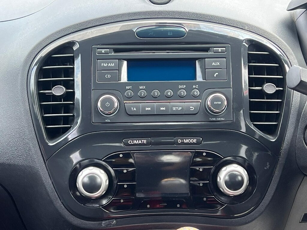 Nissan Juke Nissan Juke 1.6 Juke Acenta Premium Grey #16