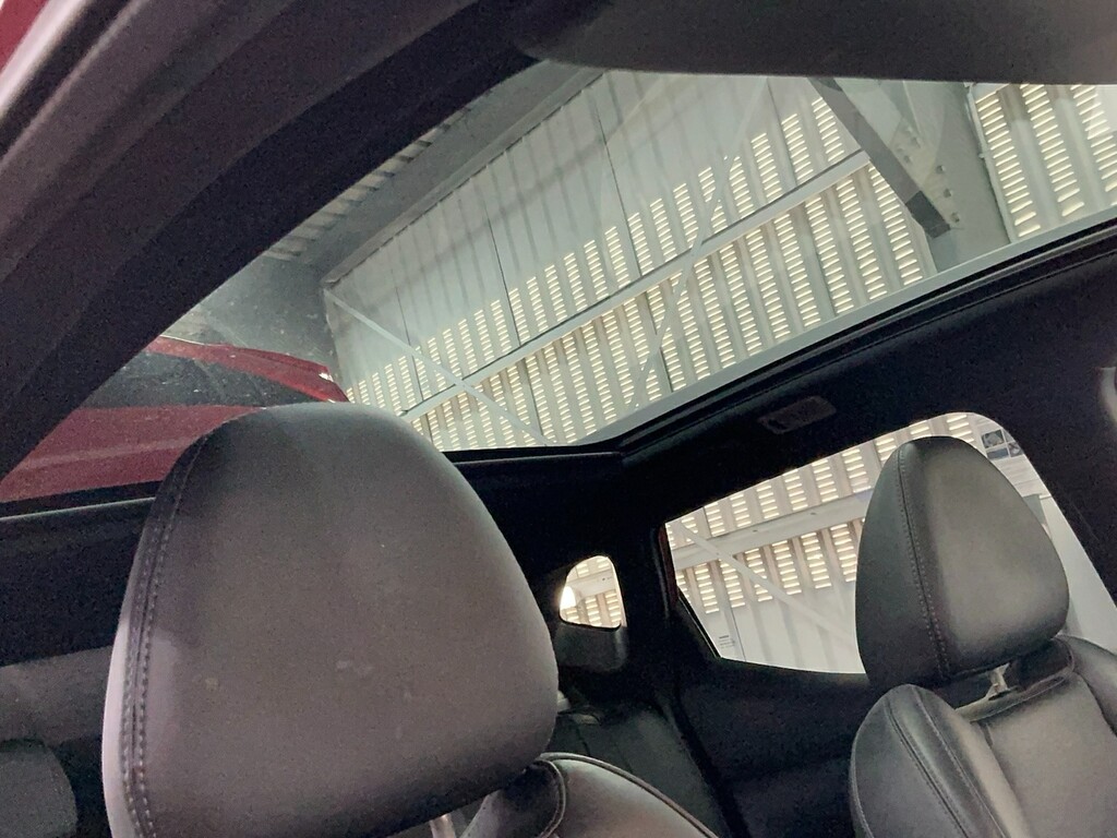 Nissan Qashqai 1.3 Dig-t Tekna Panroof Nav Camera B Red #3