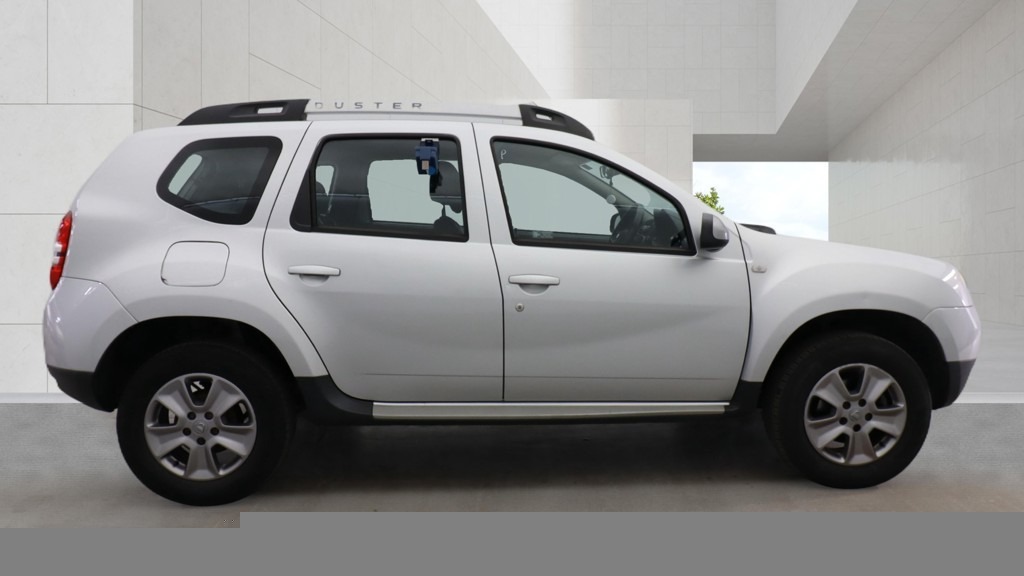 Dacia Duster 1.5 Dci 110 Laureate 4X4 Silver #5