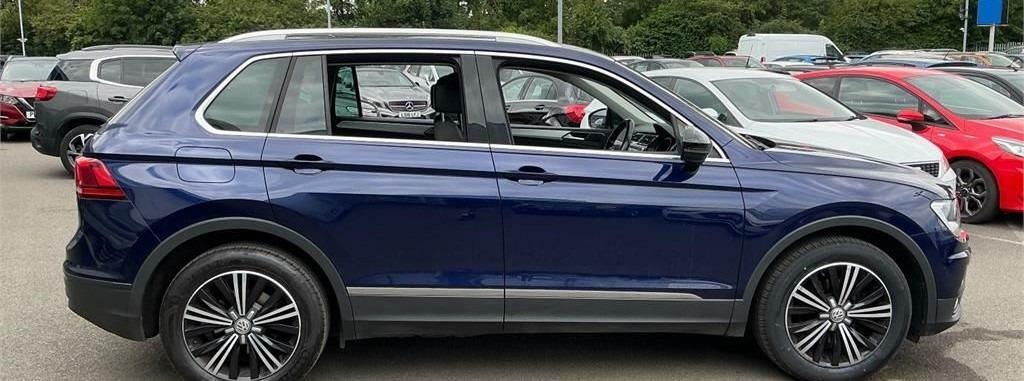 Volkswagen Tiguan 2.0 Tdi 150 Se 9 Services Ulez Dab Ca FE17GYJ Blue #5
