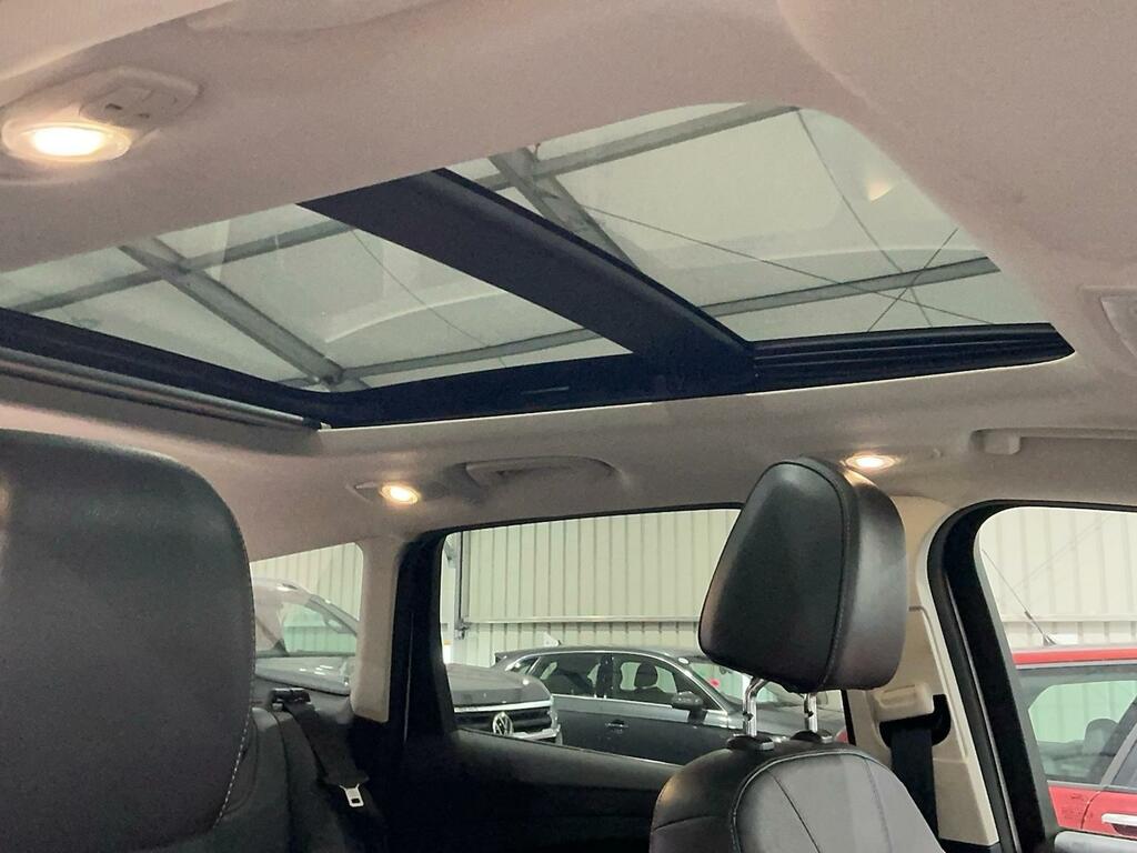 Ford Kuga 2.0 Tdci 163 Titanium X 4Wd Panroof Nav EU14SSK White #4