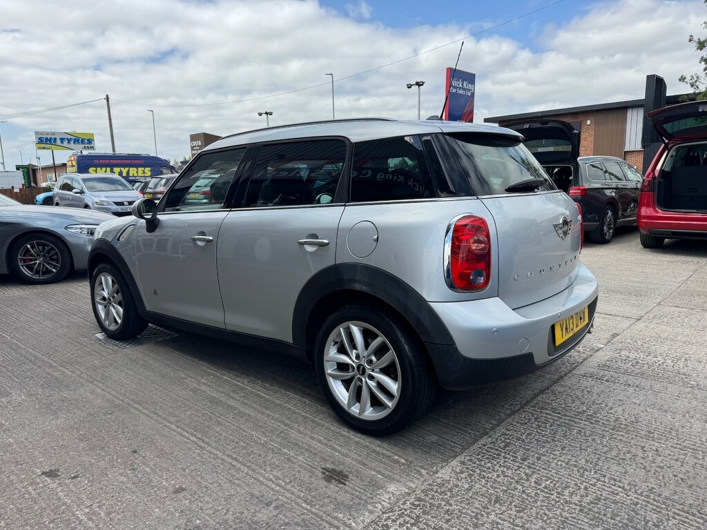 Mini Countryman 1.6 Cooper D All4 YA13DVW Silver #2