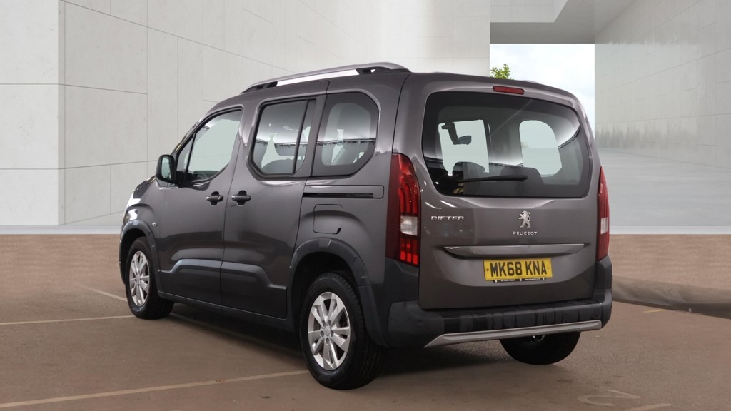 Peugeot Rifter 1.5 Bluehdi 130 Allure Grey #3