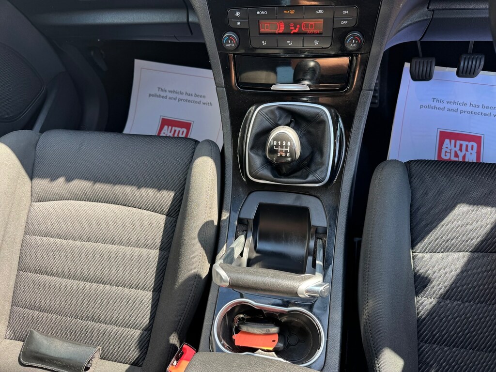 Ford S-Max  White #26