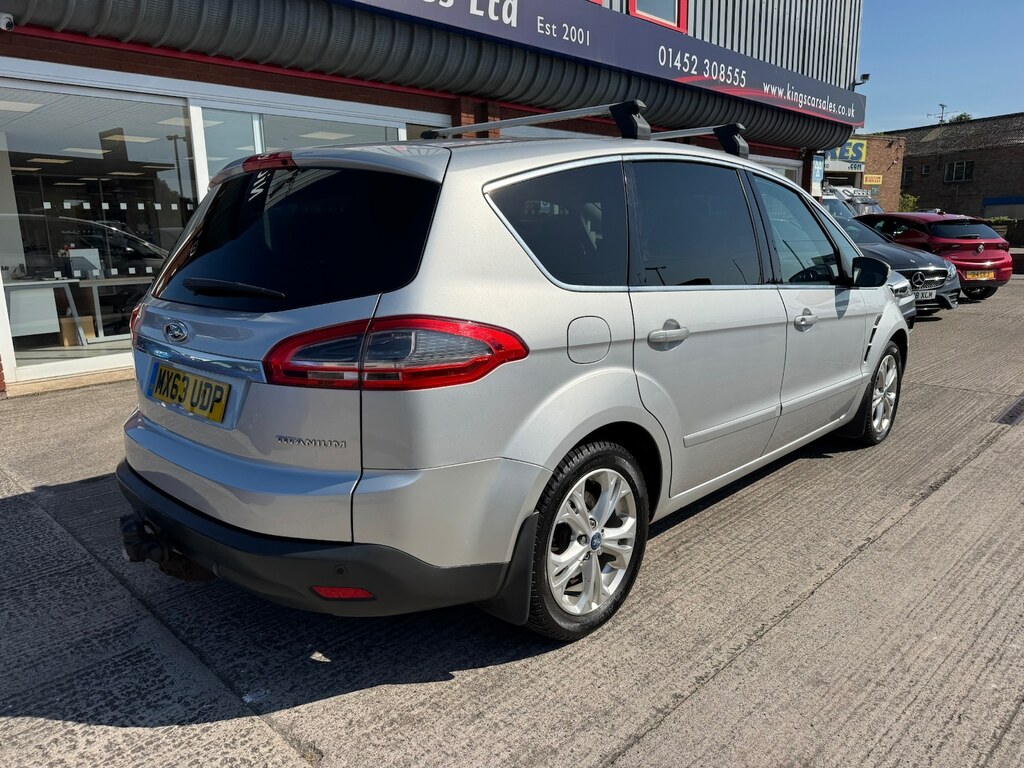 Ford S-Max  White #9