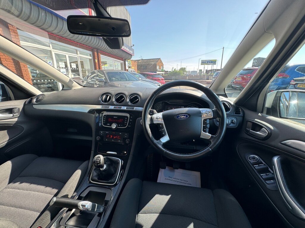 Ford S-Max  White #14