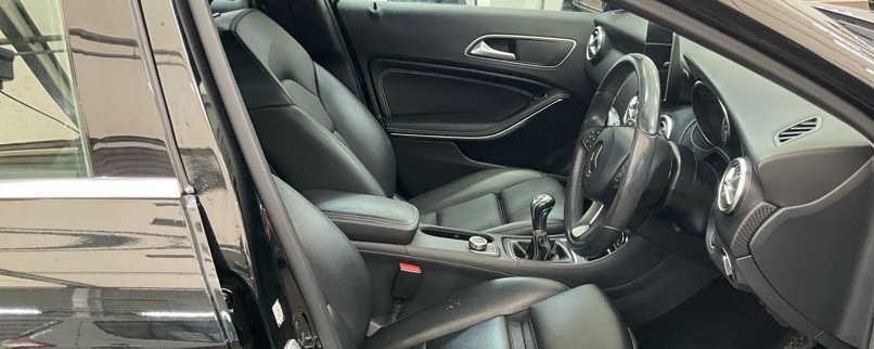 Mercedes-Benz A Class A200d Amg Line Executive Blue #9