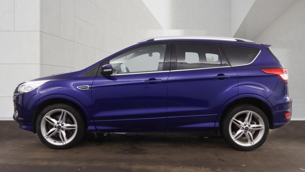 Ford Kuga 2L St-line Red #8