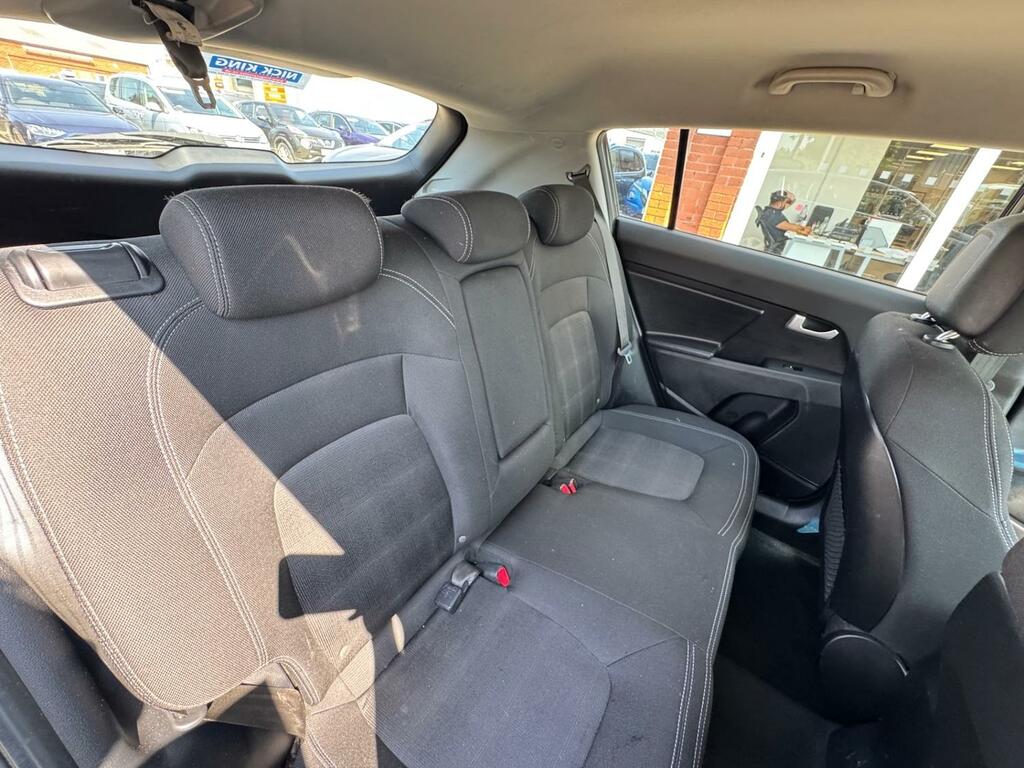 Kia Sportage 1.6 1 133 Bhp Black #17
