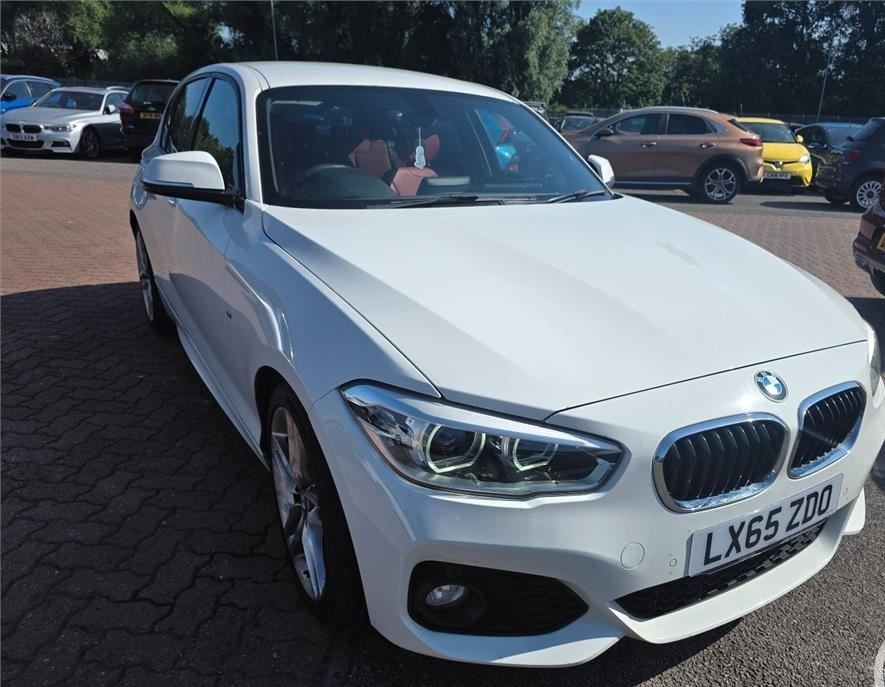 BMW 1 Series 118D M Sport Red Leather 35 Tax 65 Mpg White