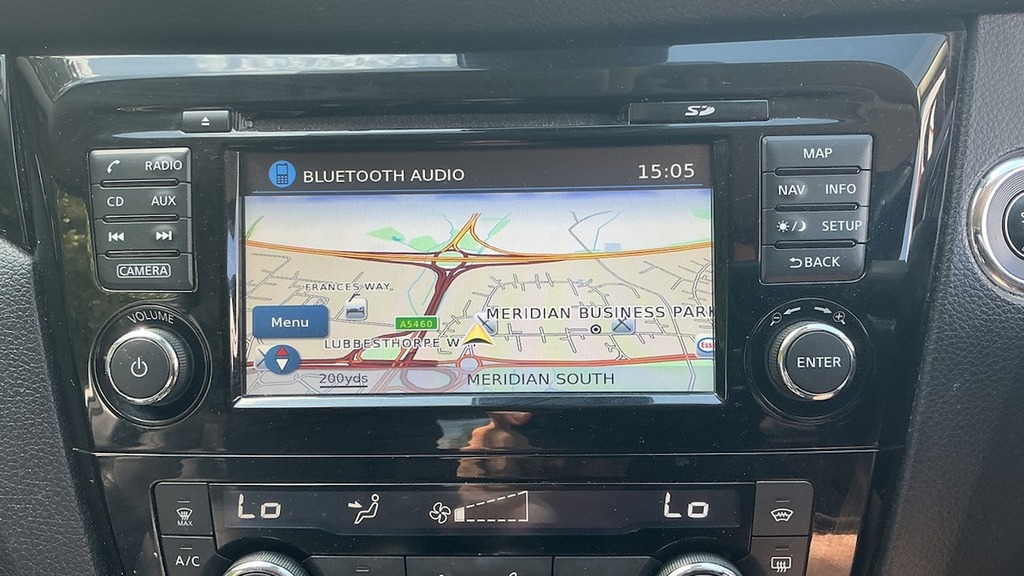 Nissan Qashqai 1.6 Dci Tekna Panroof Nav Camera Ulez White #4