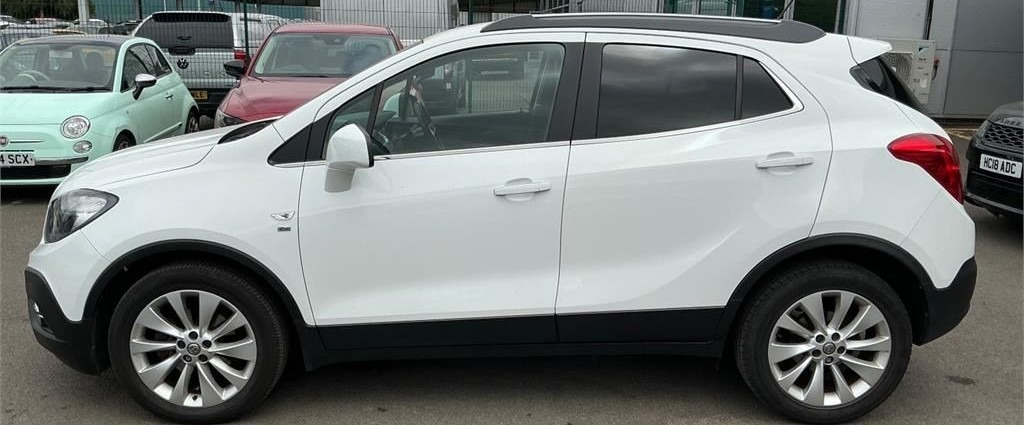 Vauxhall Mokka 1.7 Cdti Se 4Wd Leather 11 Services Dab White #2