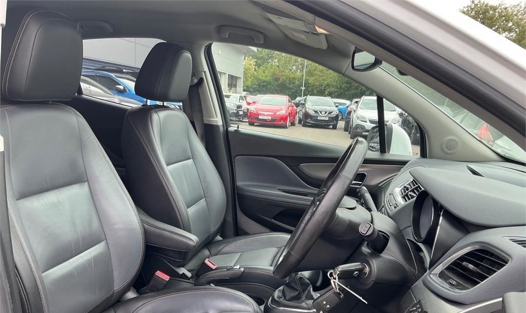 Vauxhall Mokka 1.7 Cdti Se 4Wd Leather 11 Services Dab White #3