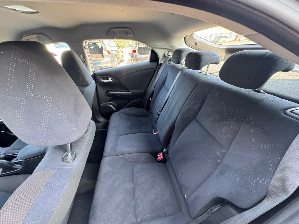 Honda Civic Black Edition White #19