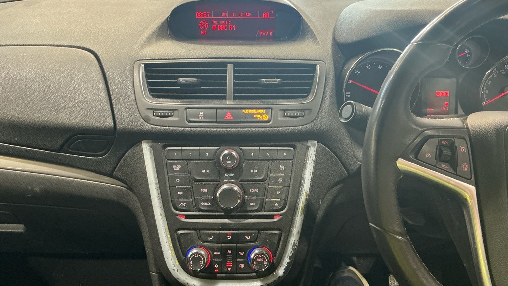 Vauxhall Mokka Exclusiv Blue #10