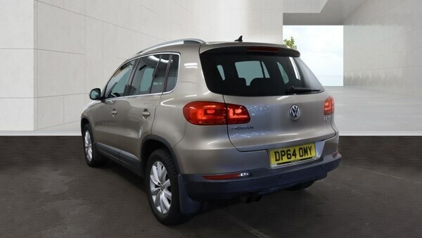 Volkswagen Tiguan 2.0 Tdi Bluemotion Tech Match Beige #3