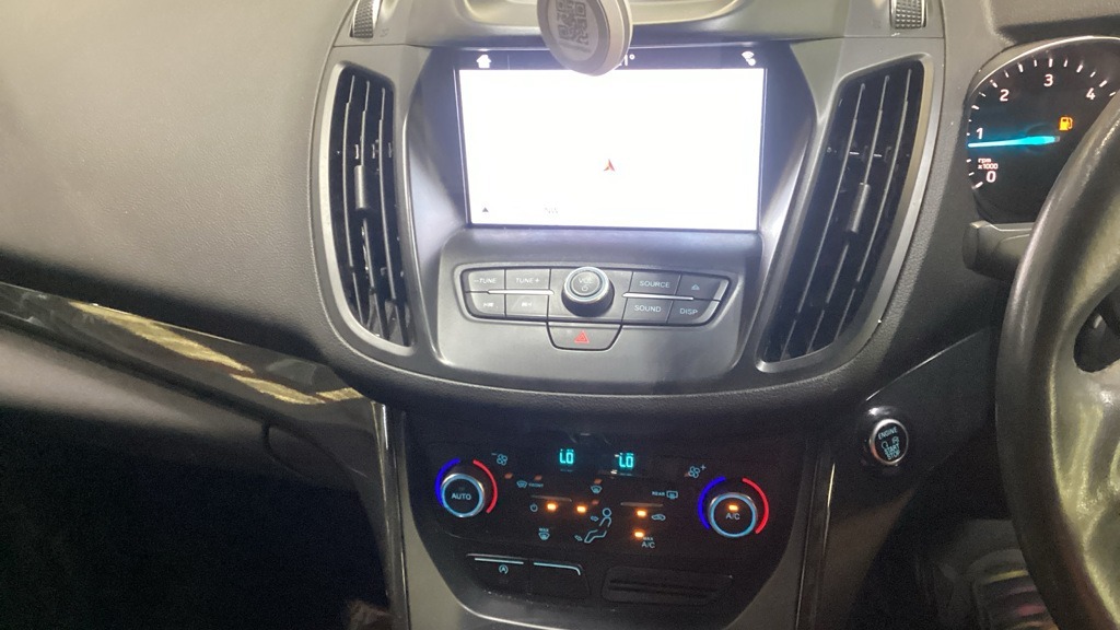 Ford Kuga 2.0 Tdci Titanium Edition Exclusive Colour Silver #3