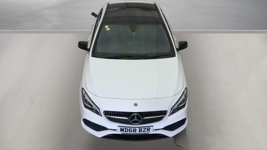 Mercedes-Benz CLA Class Cla 200 Amg Line Night Edition Plus Sunroof White #5