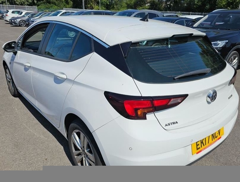 Vauxhall Astra 1.6 Cdti 16V Ecoflex Tech Line Nav 20 Tax White #2