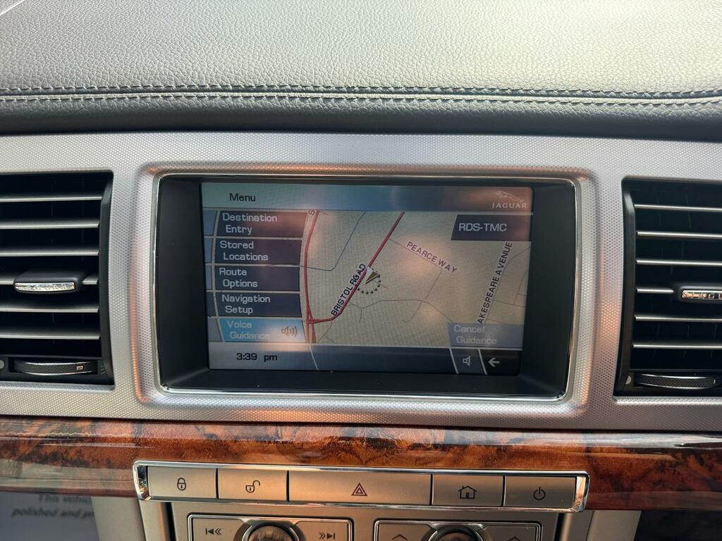 Jaguar XF V6 S Luxury Silver #27