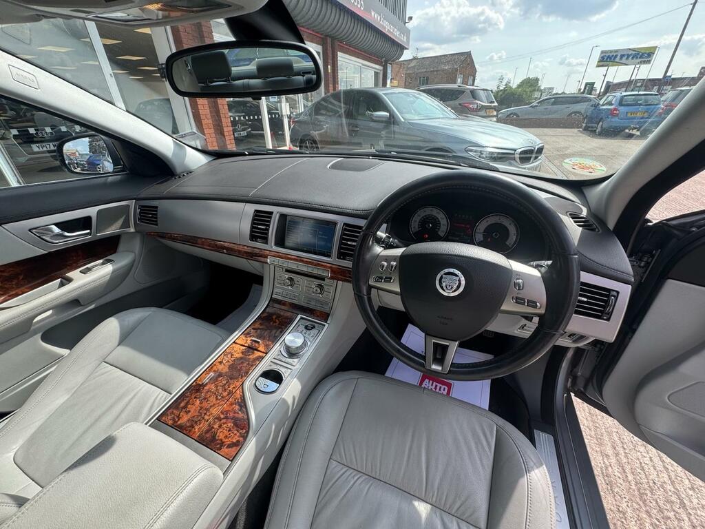 Jaguar XF 3.0D V6 Luxury Nav Leather Cambelt Grey #3