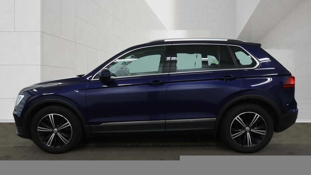 Volkswagen Tiguan Suv Grey #7