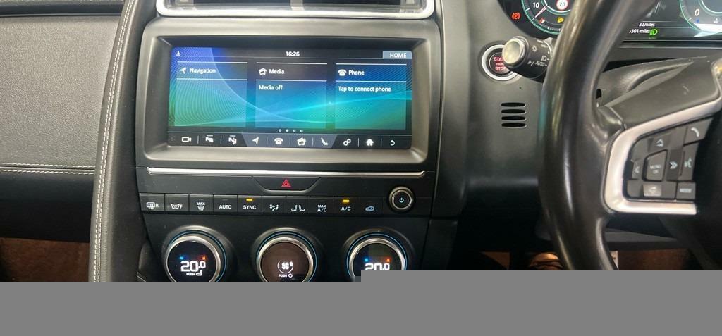 Jaguar E-Pace 2.0D 180 R-dynamic S Nav Camera White #4