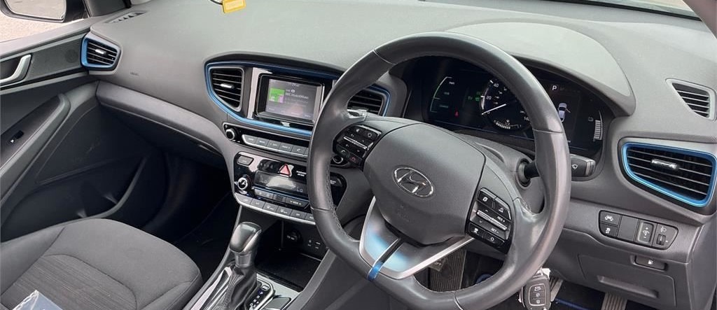 Hyundai Ioniq Hatchback Silver #7