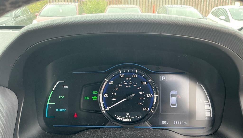 Hyundai Ioniq Hatchback Silver #8