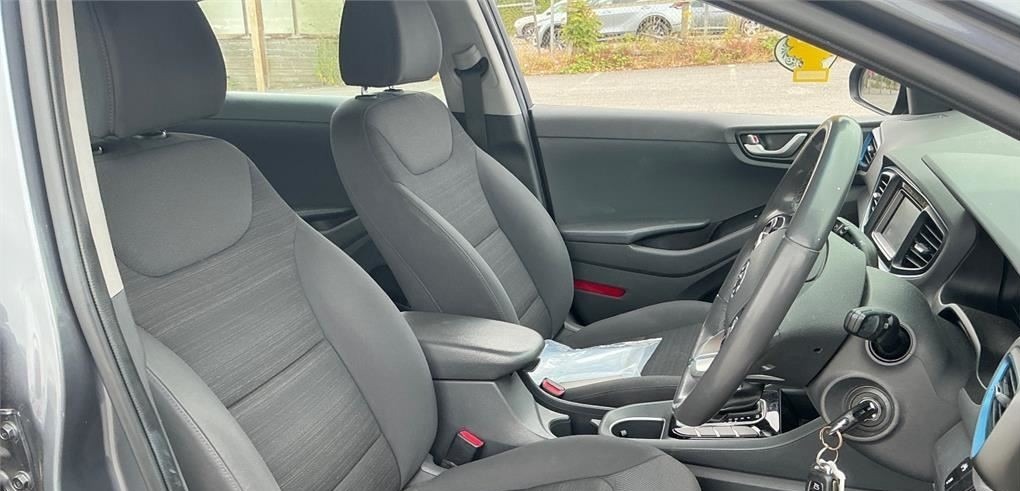 Hyundai Ioniq 1.6 Gdi Hybrid Se Ulez 83 Mpg Came Grey #3