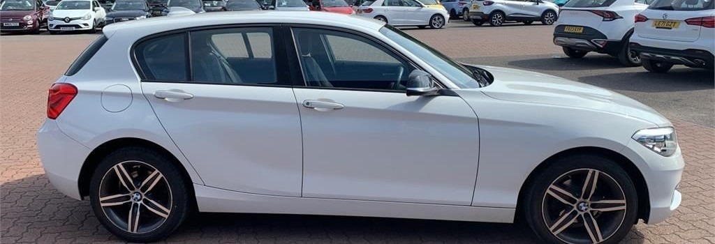 BMW 1 Series 118I Sport Nav Pro Media Dab Ulez Blu White #6